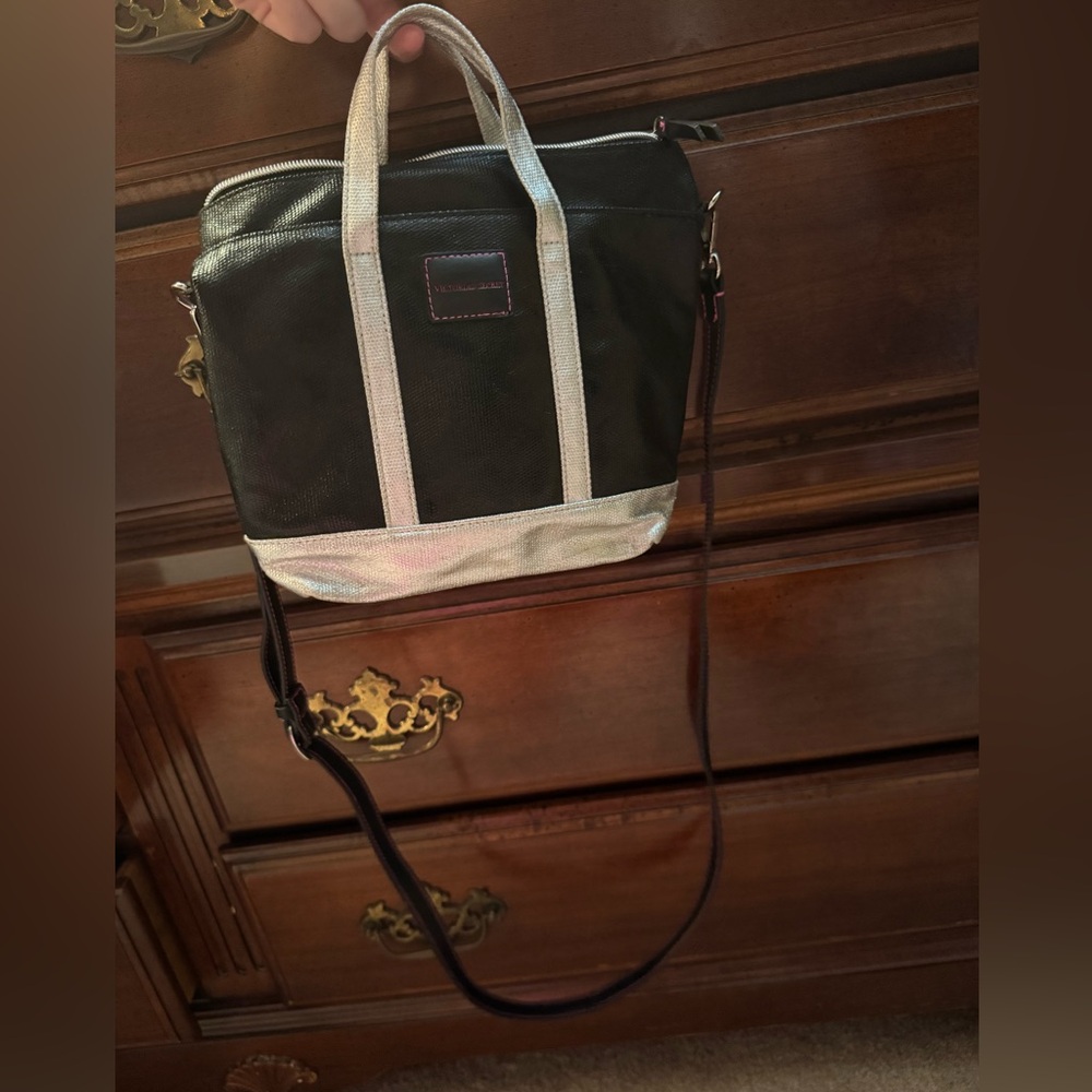 Victoria Secret small zipper bag